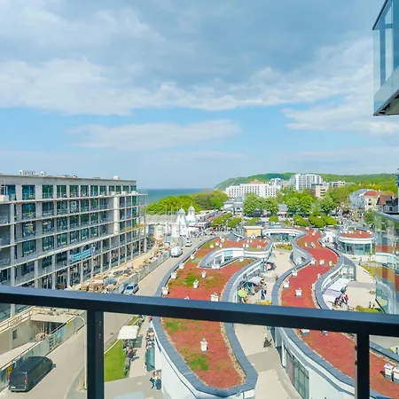 Apartment Aquamarina Prima Deluxe With Sea View By Renters