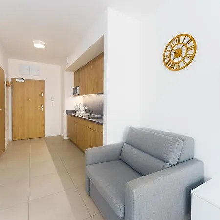 Aquamarina Prima Deluxe With Sea View By Renters Apartament *