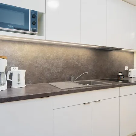 Aquamarina Prima Deluxe With Sea View By Renters Apartment Miedzyzdroje